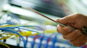 Fibre optic broadband cable 